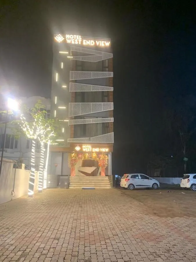 Hotel West End View A Unit Of Hotel Sc Residency Zirakpur