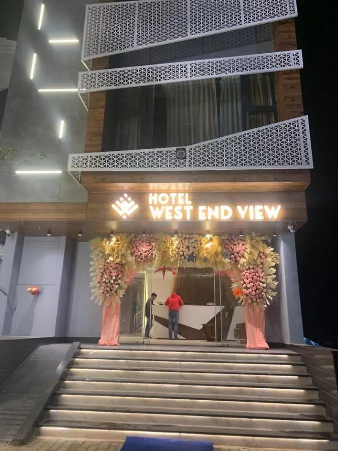 Hotel West End View A Unit Of Hotel Sc Residency Zirakpur