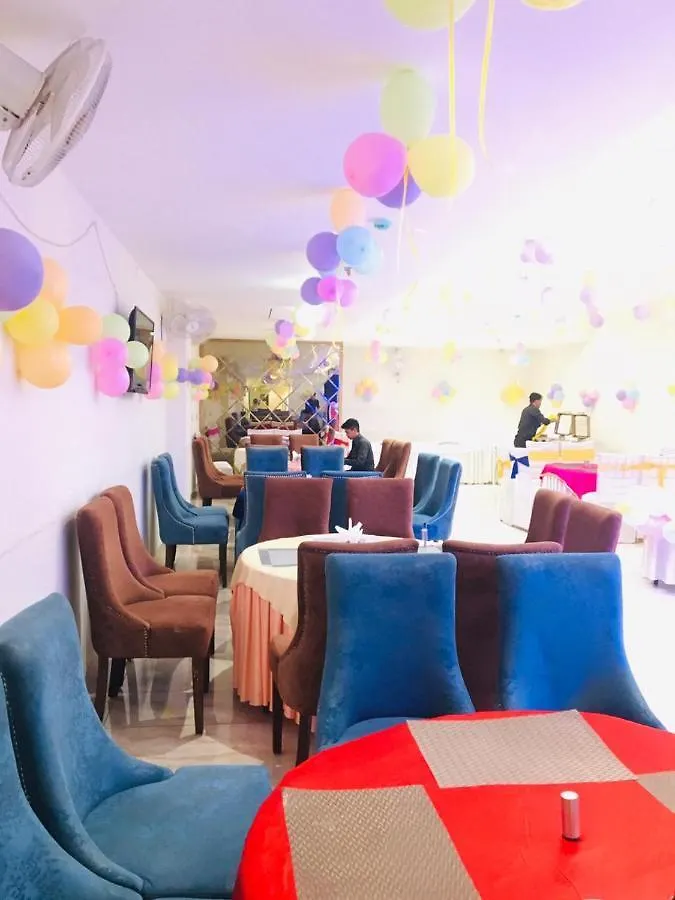 Hotel West End View A Unit Of Hotel Sc Residency Zirakpur